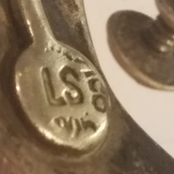 Vintage Abalone Inlay Earrings - Picture 7 of 8